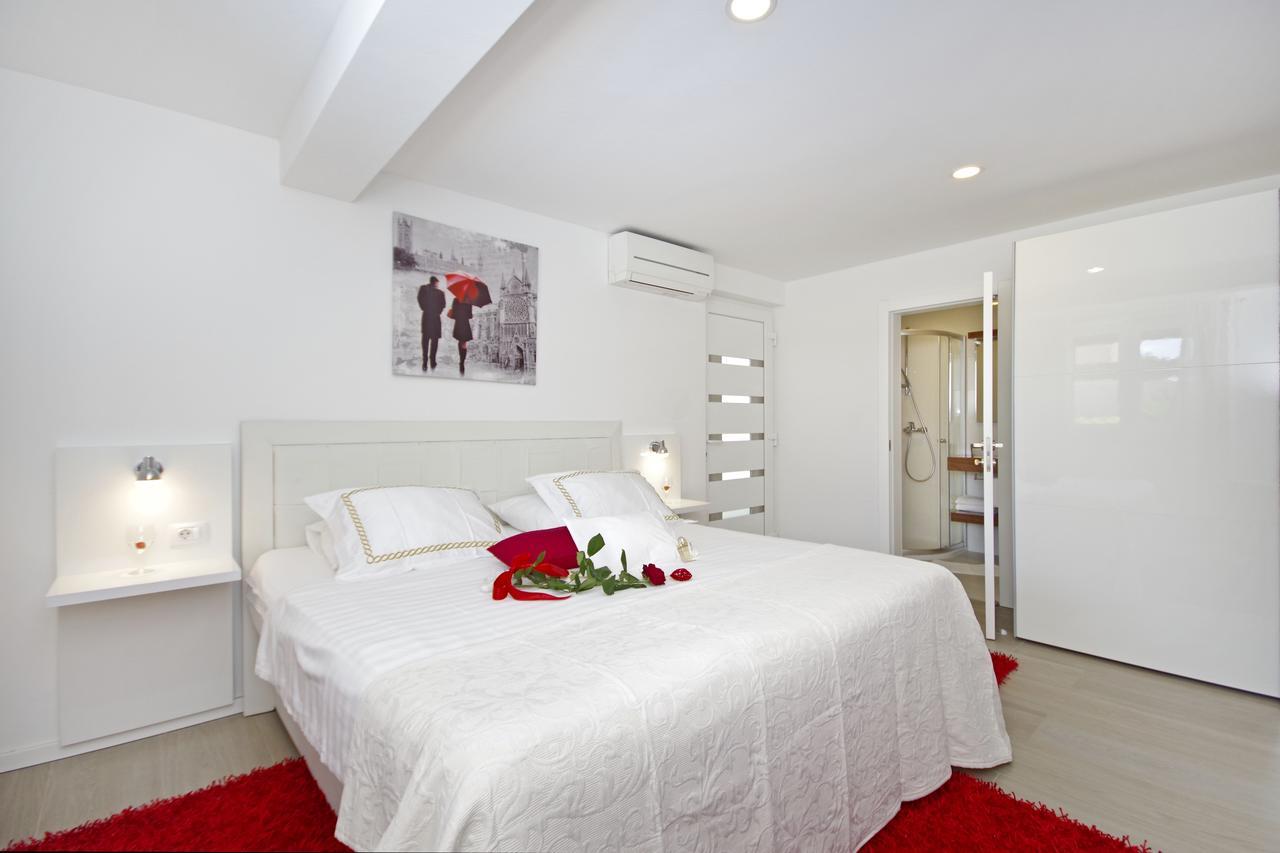 Villa Lucas Podstrana Buitenkant foto